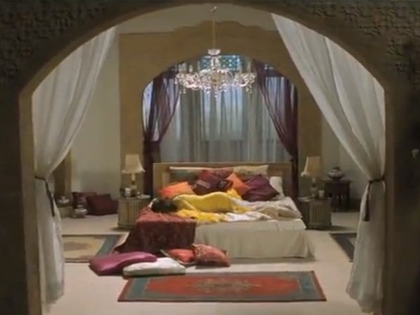ಕರೀನಾ ಕಪೂರ್, ಸೈಫ್ ಶೋಭನ ಇಲ್ಲೇನಾ?