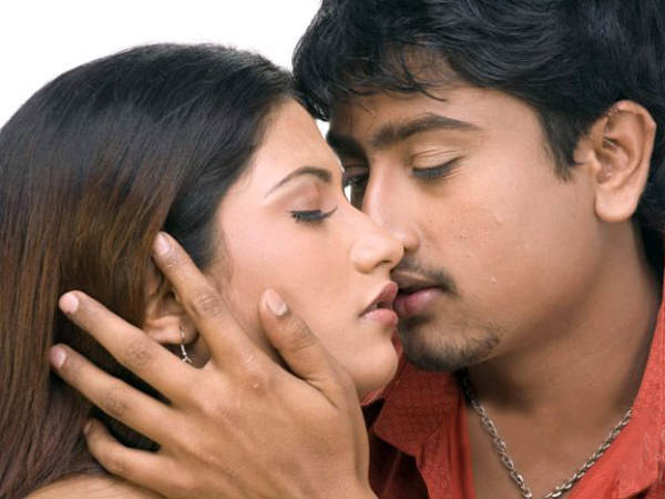 ನಟ ರಾಹುಲ್ , ಕೀರ್ತಿ ನಡುವಿನ ಚೊಚ್ಚಲ ಚುಂಬನ