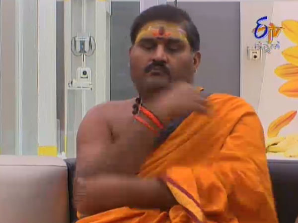 ನನ್ನನ್ನು ಊರಿಗೆ ಕಳುಹಿಸಿ ಬಿಡಿ ಎಂದು ಗೋಗರೆದ