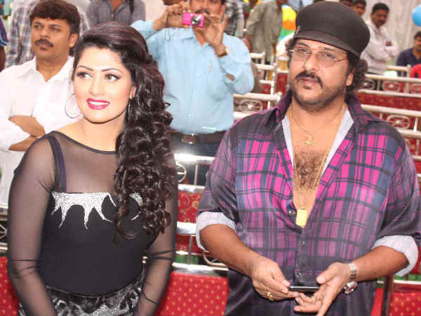 ಜೀವನದಲ್ಲಿ ಜಿಗುಪ್ಸೆಗೊಂಡು ಆತ್ಮಹತ್ಯೆಯಂತೆ!