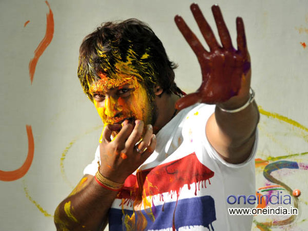 ಫಳ ಫಳ ಕಂಗಳ ಹಾಡು ಕಿವಿಗೆ ಇಂಪು