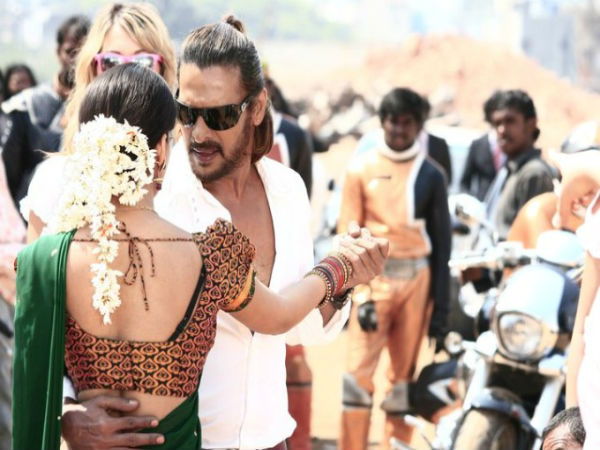 ಆಯ್ಕೆ ಸಮಿತಿಯಲ್ಲಿದ್ದವರ ಚಿತ್ರಗಳಾವುವು?