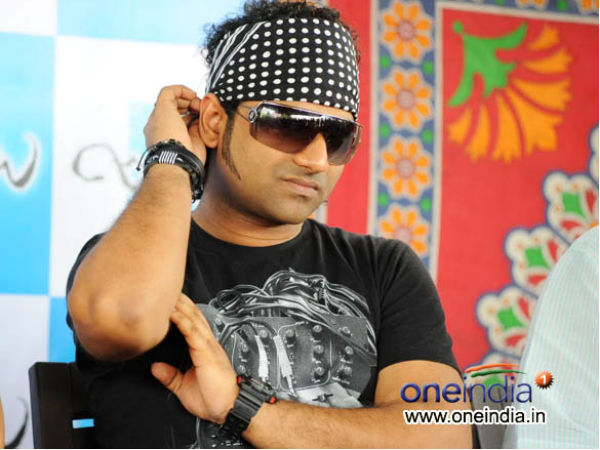 ಸಂಗೀತ ನಿರ್ದೇಶಕ