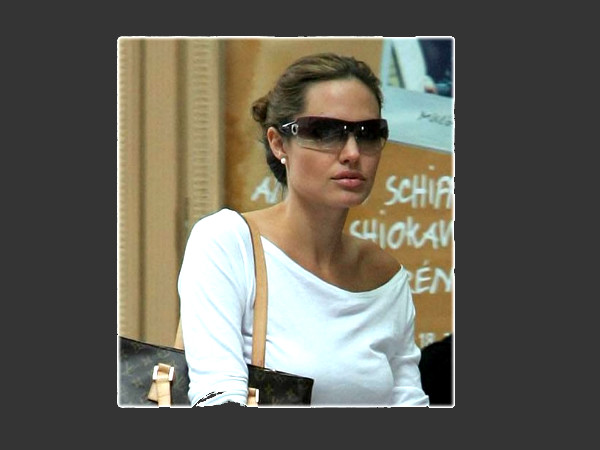 Angelina Jolie - Rank 1