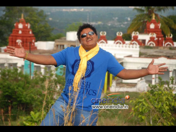 ಪಾತ್ರಧಾರಿಗಳು
