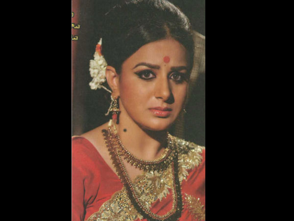 ಸತೀಶ್ ಪ್ರಧಾನ್ ಆಕ್ಷನ್ ಕಟ್ ಹೇಳುತ್ತಿರುವ ಚಿತ್ರ