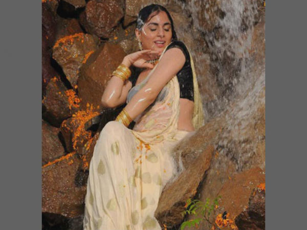 ಶ್ರದ್ಧಾ ಆರ್ಯ
