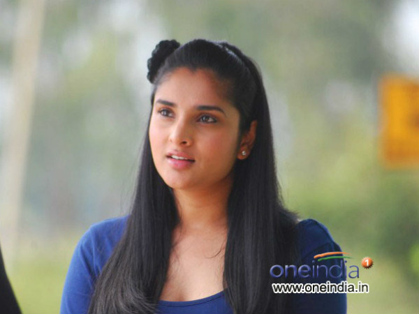 ರಮ್ಯಾರಿಂದ ಮೂರ್ಖತನದ ಹೇಳಿಕೆ