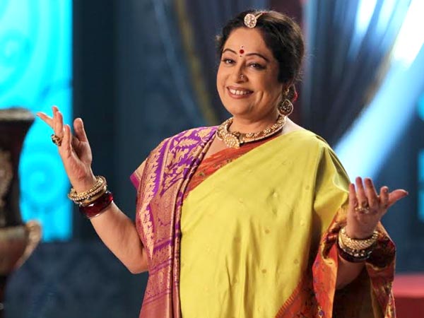 15 ವಿದ್ಯಾರ್ಥಿಗಳ ತಂಡ