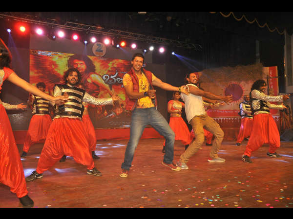 ನಿಮ್ಮ ನೆಚ್ಚಿನ ನಟ, ನಟಿ