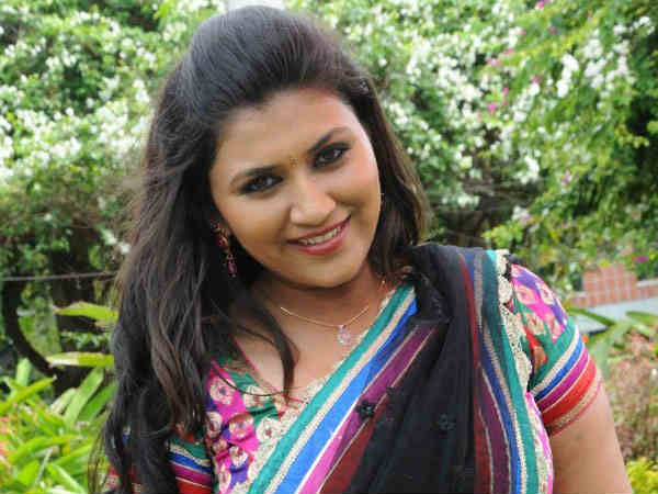 ಐಟಂ ಸಾಂಗ್ ಗಳೂ ಕೈ ಹಿಡೀತಾ ಇಲ್ಲ