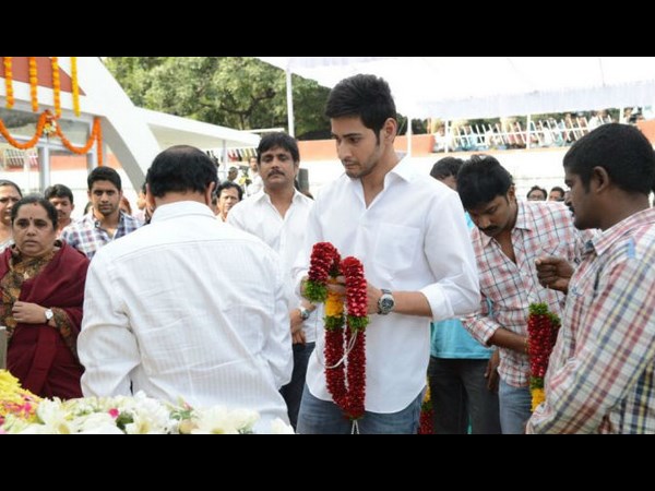 ಟಾಲಿವುಡ್ ಪ್ರಿನ್ಸ್ ಮಹೇಶ್ ಬಾಬುರಿಂದ ನಮನ
