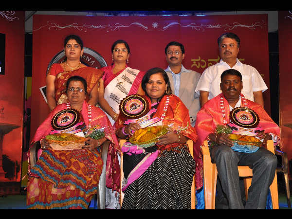 ಪ್ರೇಕ್ಷಕರನ್ನು ರಂಜಿಸಿದ ಸಿಂಗಾರಿ ಬಂಗಾರಿ