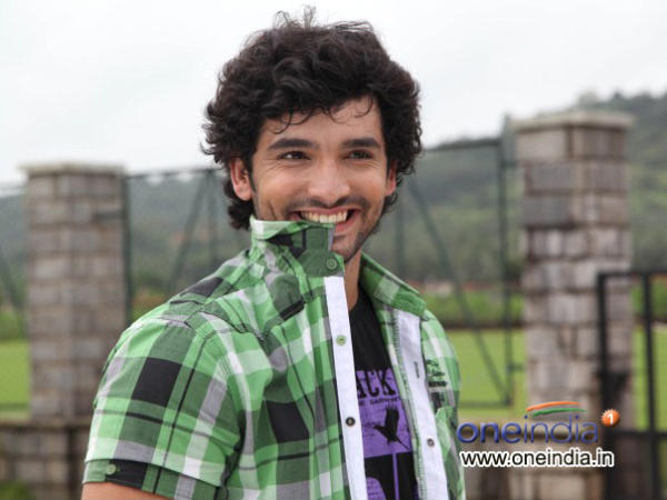ಎಲ್ಲಿಂದೆಲ್ಲಿಯ ಸಂಬಂಧ