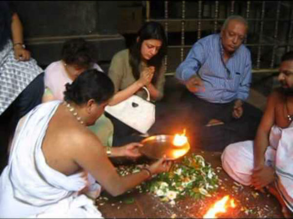 ಶ್ರೀಕಾಳಹಸ್ತಿ ದೇಗುಲದಲ್ಲಿ ನಟಿ ಕಾಜಲ್