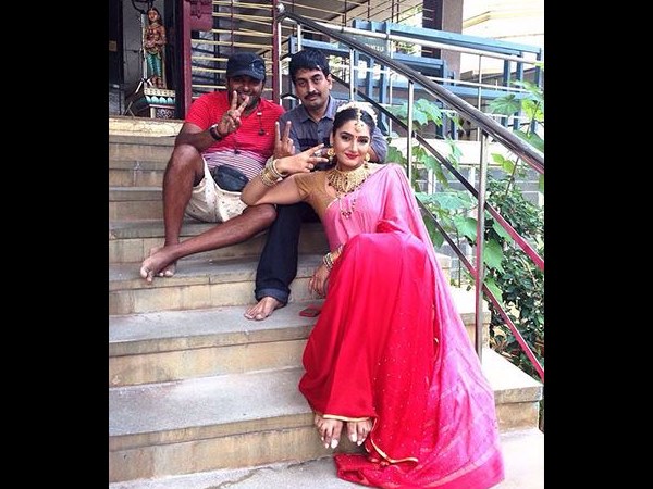 ಈ ಚಿತ್ರದ ಕಥೆ ಏನೆಂದರೆ...