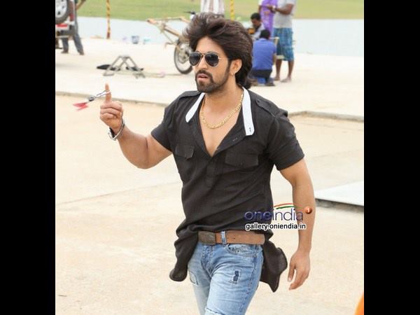 ಚಿತ್ರ ಎಲ್ಲೂ ಟ್ರ್ಯಾಕ್ ತಪ್ಪಿಲ್ಲ