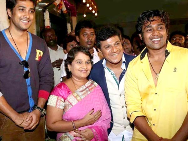 ಸಿಕ್ಸ್ ಪ್ಯಾಕ್ ಇಲ್ಲ