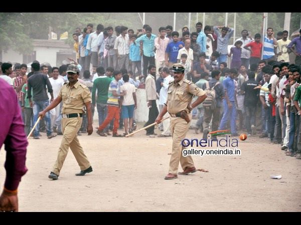 ಸುಮಾರು 50 ಸಾವಿರ ಜನ ಜಂಗುಳಿ