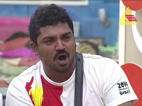 ಇಷ್ಟವಾದವರ ಜತೆ ಮಾತ್ರ ಇದ್ದಾರೆ