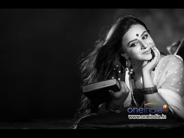 ಗಮನಸೆಳೆಯುವ ಎಪ್ಪತ್ತು, ಎಂಬತ್ತರ ದಶಕದ ಕಾಸ್ಟ್ಯೂಮ್ಸ್