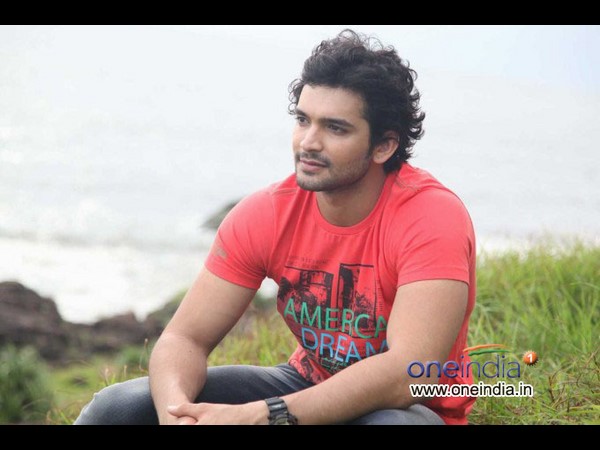 ದಿಗಂತ್ ದಿಗ್ವಿಜಯ ಇದೆಯಾ?