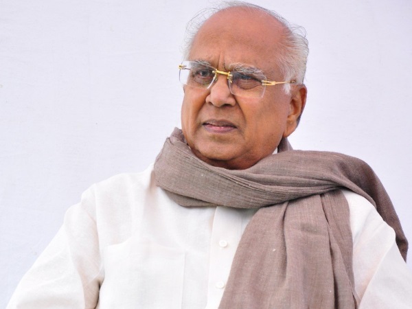 ಏಳು ಎಕರೆ ಜಮೀನಿನಲ್ಲಿರುವ ಸ್ಟುಡಿಯೋ