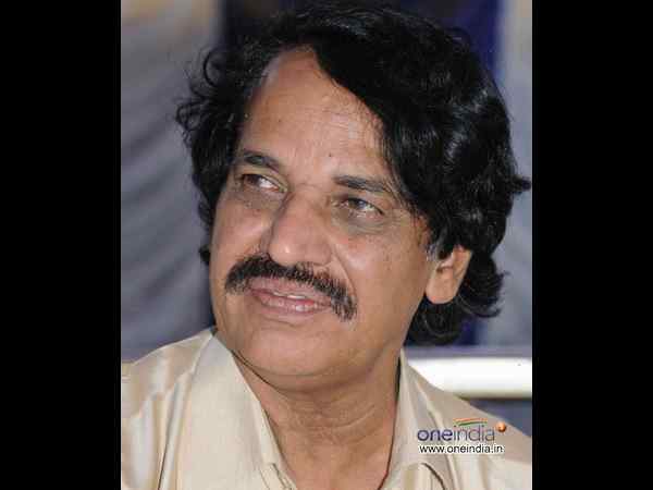 ಹತ್ತಿ ಬೆಳೆ ಕೈಕೊಡ್ತು, ಉಳಿದದ್ದು ಮಾವಿನ ಫಸಲಿನ ಭರವಸೆ