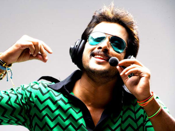 Kannada Actor Prem is roped into play lead for Hridayashiva Directorial 'Modala Male'. Kannada Actor Prem is roped into play lead for Hridayashiva Directorial 'Modala Male'.