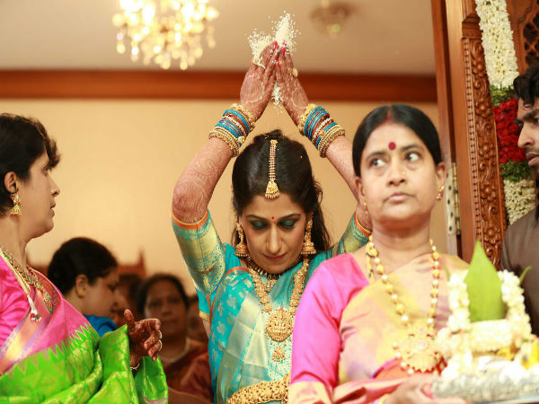 ಮದುವೆ ಮಂಟಪಕ್ಕೆ ಅಗಮಿಸಿದ ನಿರುಪಮ