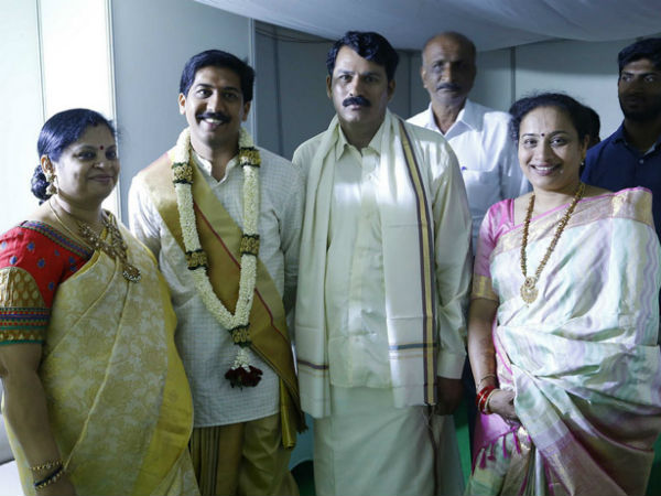 ಕುಟುಂಬದೊಂದಿಗೆ ಡಾ.ದಿಲೀಪ್