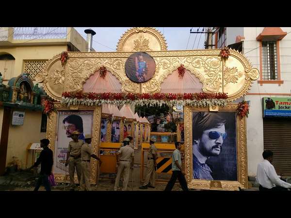 ಸಂಭ್ರಮದ 'ಕಿಚ್ಚೋತ್ಸವ 2015'