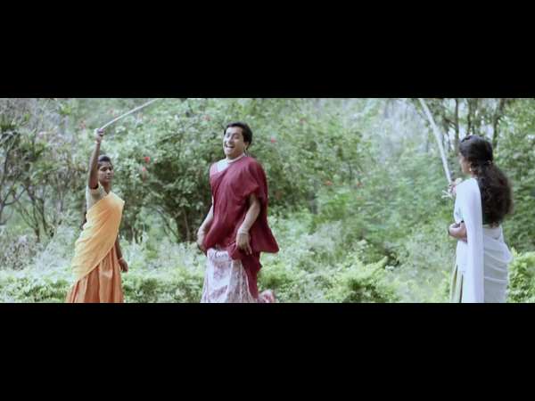 Movie Review: Naanu Avanalla Avalu - Bangalore Mirror