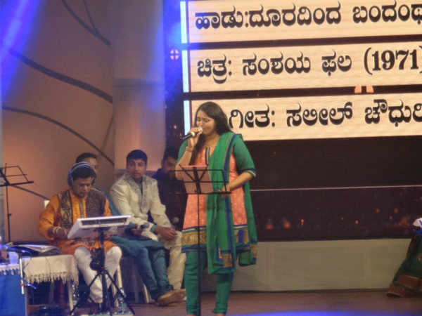 ಭವ್ಯ ರಂಗಸಜ್ಜಿಕೆ