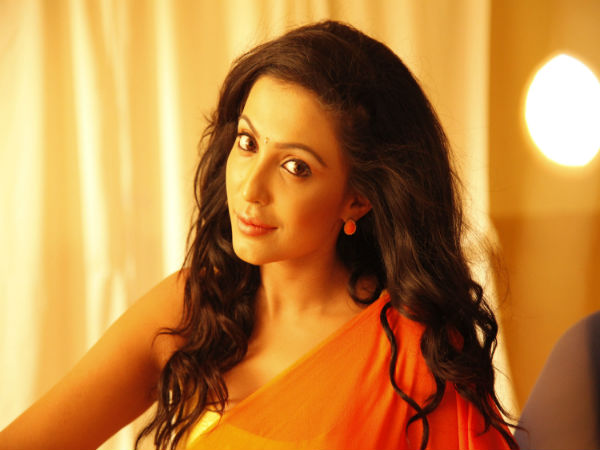 ಪಾರ್ವತಿ ನಾಯರ್ ಆಕ್ಟಿಂಗ್ ಓಕೆನಾ?