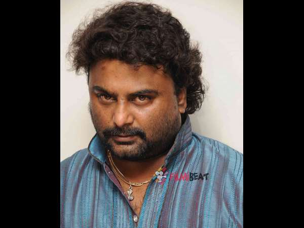 ಹೆಣ್ಮಕ್ಕಳಿಗೆ ಹುಚ್ಚ ವೆಂಕಟ್ ವಾರ್ನಿಂಗ್.!