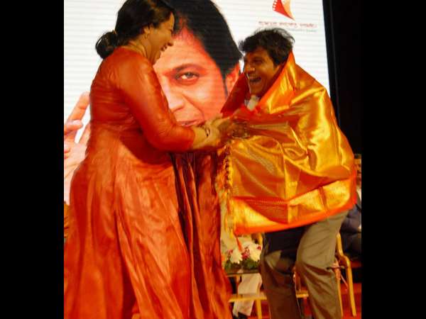 ಬಸ್ಸಲ್ಲಿ ಕಾಲೇಜಿಗೆ ಹೋಗುತ್ತಿದ್ದ ಶಿವಣ್ಣ