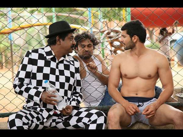 'ನೀ ಬಾರಿನೊಳಗೋ ಬಾರು ನಿನ್ನೊಳಗೋ' - ವಿಜಯವಾಣಿ