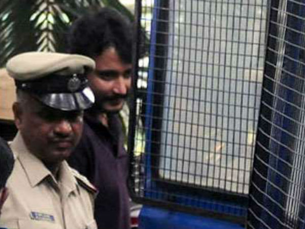 ನಾನೇ ಟಾರ್ಗೆಟ್ ಯಾಕೆ?