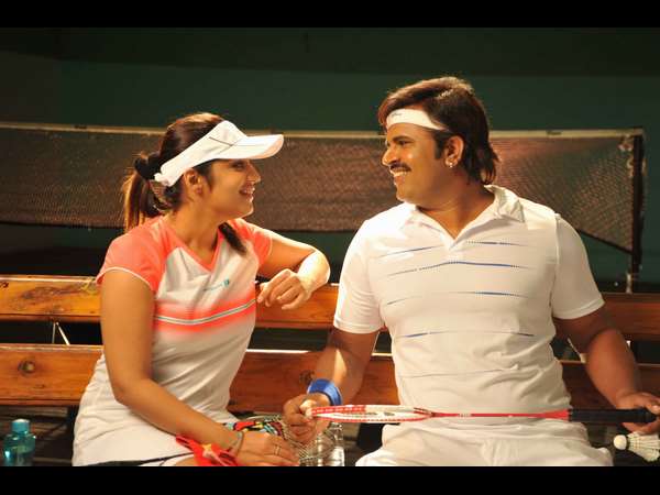 'ತಲೆ ಬಾಚ್ಕೊಂಡ್, ಪೌಡರ್ ಹಾಕೊಂಡ್' ಈ ವಾರ ಥಿಯೇಟರ್ ಗೆ ಹೋಗಿ.!