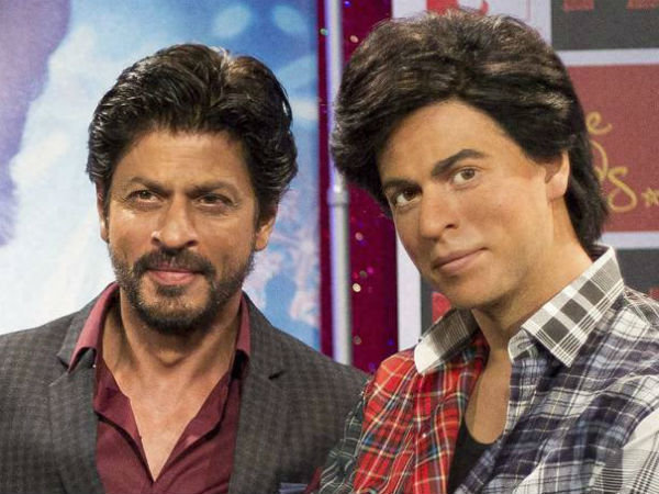 ವ್ಯಾಕ್ಸ್ ಸ್ಟ್ಯಾಚ್ಯು ಜೊತೆ ಕಿಂಗ್ ಖಾನ್ ಶಾರುಖ್