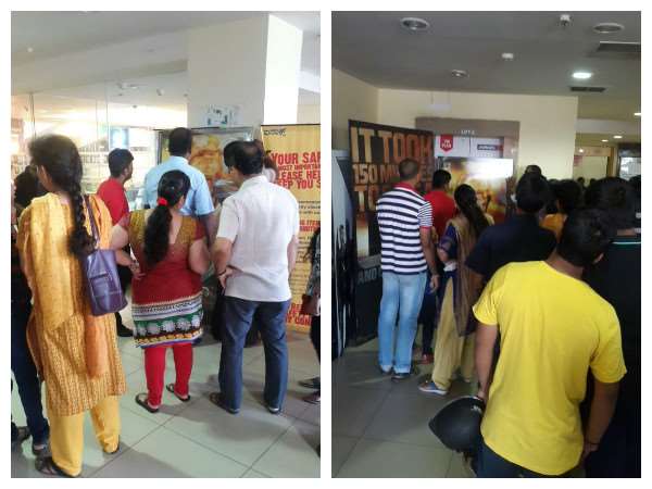 ಡಾ.ವಿಷ್ಣುವರ್ಧನ್ ರವರ ಭಾವಚಿತ್ರ ಇರುವ 'ನಾಗರಹಾವು' 3D ಸ್ಟ್ಯಾಂಡ್ ಮುಂದೆ ನಿಂತು ಸೆಲ್ಫಿ ಕ್ಲಿಕ್ಕಿಸಿ