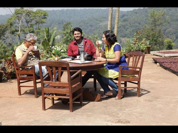 -'ಇಷ್ಟಕಾಮ್ಯ' ಚಿತ್ರದಲ್ಲಿ 'ಬೆಳದಿಂಗಳ ಬಾಲೆ' ಸುಮನ್ ನಗರ್ಕರ್