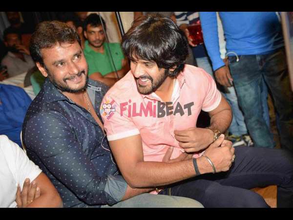 -ನಟ ಧರ್ಮ ಕೀರ್ತಿರಾಜ್ ಜೊತೆ ದರ್ಶನ್ ಮಸ್ತಿ