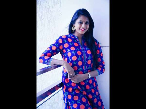 -ಪರಭಾಷಾ ನಟಿ ಪೂವಿಶಾ ಮನೋಹರನ್