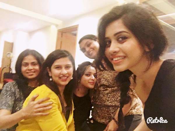 -ನಭಾ ನಟೇಶ್ ಅಂಡ್ ಗ್ರೂಪ್