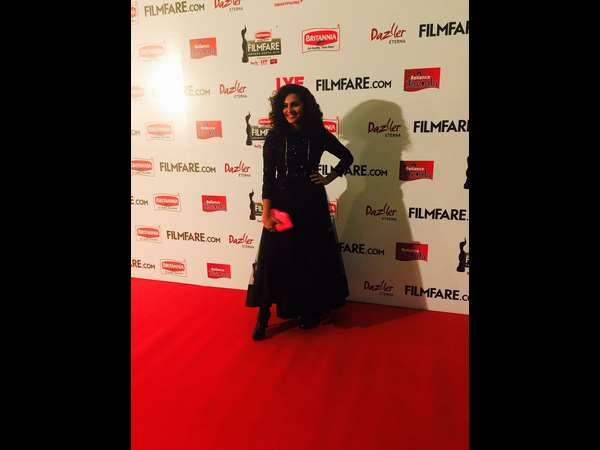 63ನೇ ಫಿಲಂಫೇರ್ ರೆಡ್ ಕಾರ್ಪೆಟ್ ಮೇಲೆ ದಕ್ಷಿಣ ತಾರೆಯರ ರಂಗು