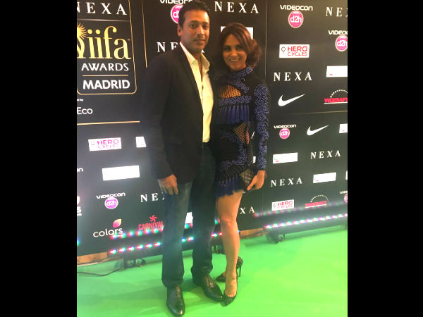 ಐಫಾ ಪ್ರಶಸ್ತಿ 2016 ಪ್ರಶಸ್ತಿ ಪ್ರದಾನ ಸಮಾರಂಭದಲ್ಲಿ ಲಾರಾ ದತ್ತ ದಂಪತಿ