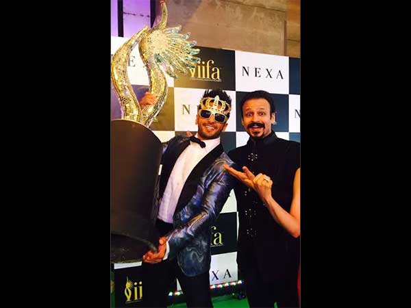 ಐಫಾ ಪ್ರಶಸ್ತಿ 2016 ಪ್ರಶಸ್ತಿ ಪ್ರದಾನ ಸಮಾರಂಭದಲ್ಲಿ ಬಾಲಿವುಡ್ ದಿಗ್ಗಜರ ಸಮ್ಮಿಲನ