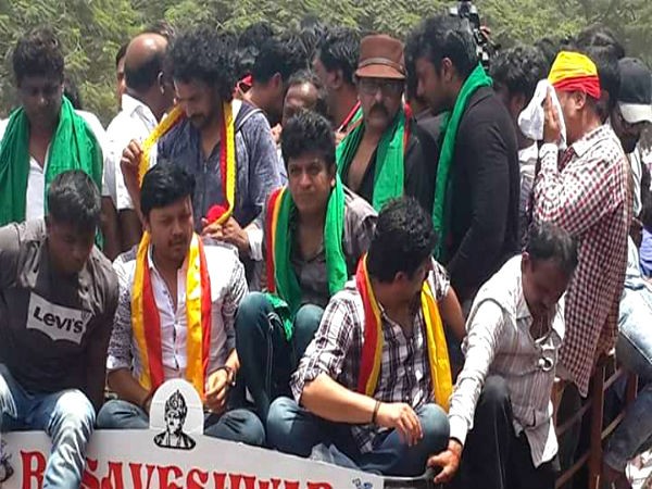 ಅಭಿಮಾನಿಗಳ ಬಳಗ ಬಂದ್ ಗೆ ಕರೆ